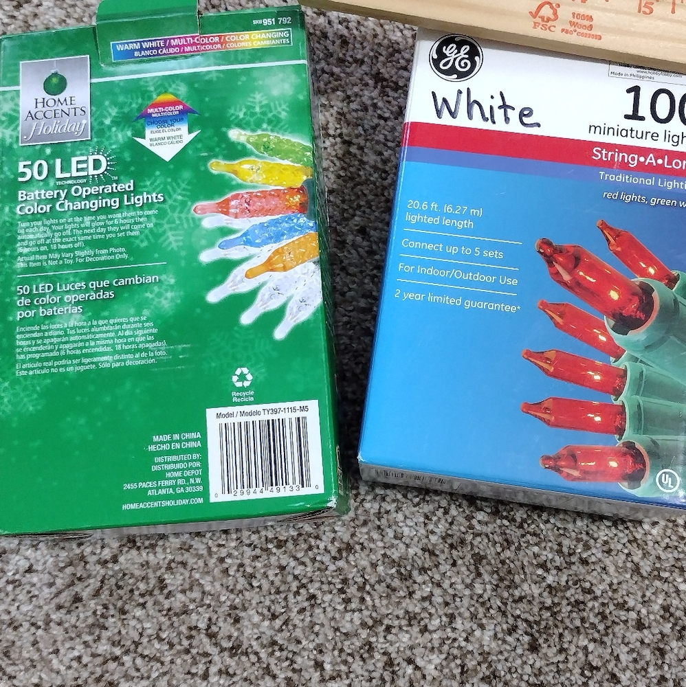 HOME ACCENTS 50 Led Christmas Lights/ge100 White Miniature Light
